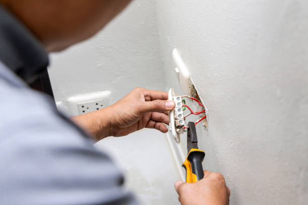 Professional Electrician in Waxahachie, TX